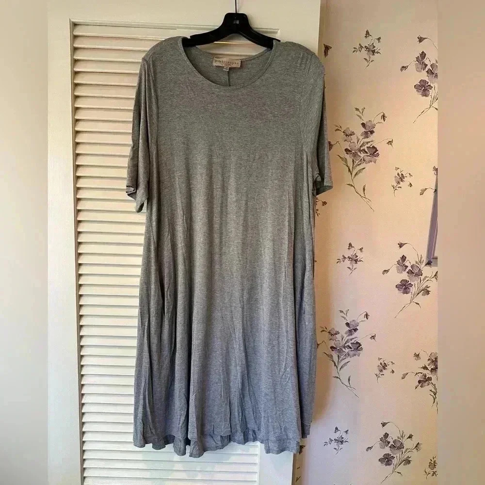 Philosophy Grey Short Sleeve Dress with Pockets in 1X
